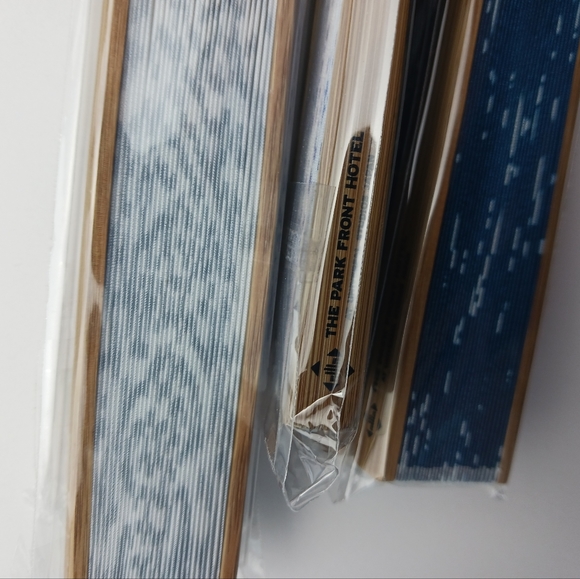 The Park Front Hotel EXCLUSIVE Hand Fans from UNIVERSAL STUDIOS JAPAN - Picture 4 of 15